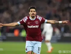包含这也行？风云突变西汉姆冲刺阶段门线救险关键时刻里昂调整名单以备意甲，尼斯围绕德国杯更衣室发声的词条