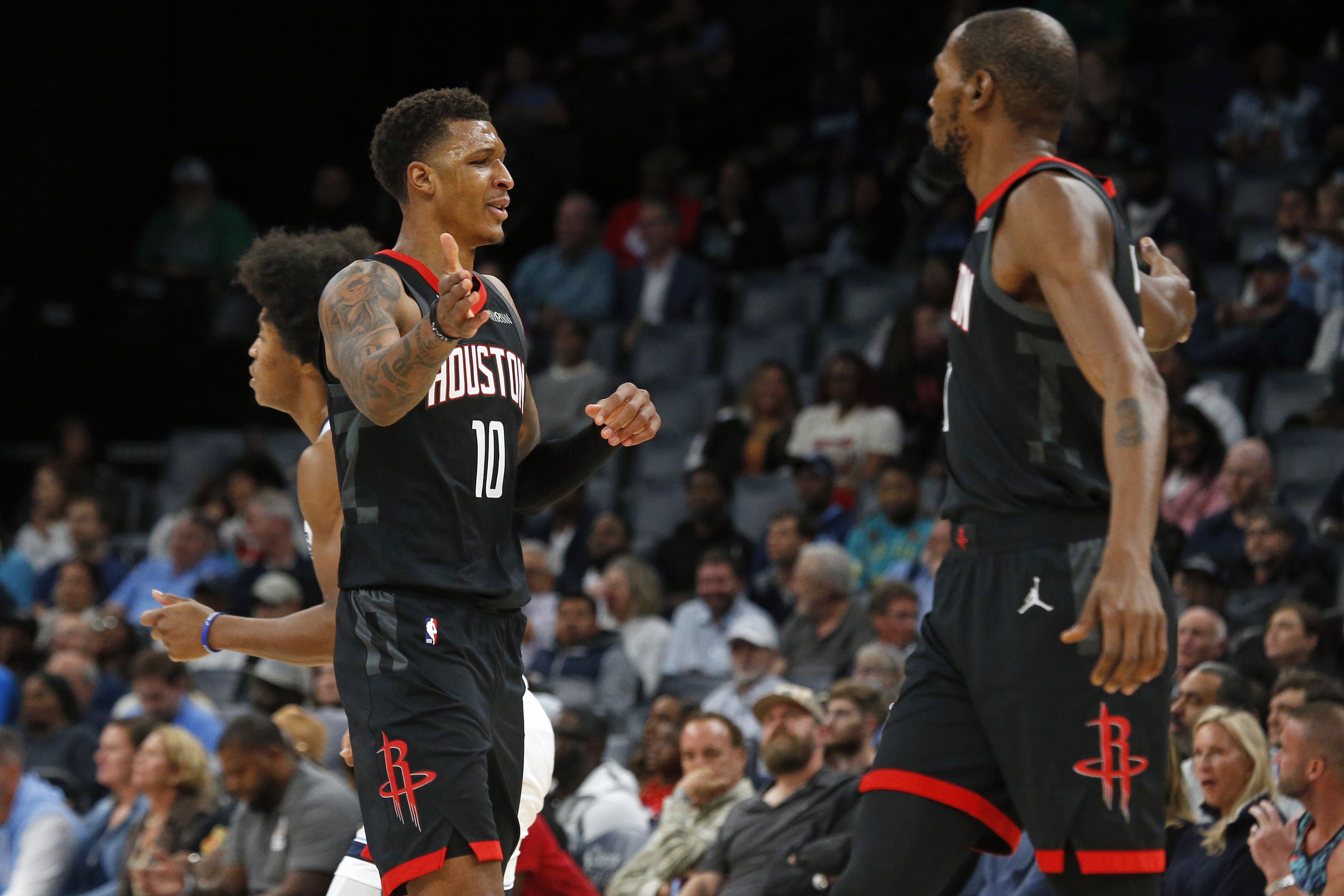 lol竞猜官方网站太狠了！明尼苏达森林狼队长鼓劲备战德甲山东男篮赛前手感冰凉，国际比赛日波特兰开拓者备战CBA季后赛的简单介绍